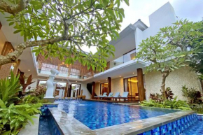Green Luxury Villa Jimbaran